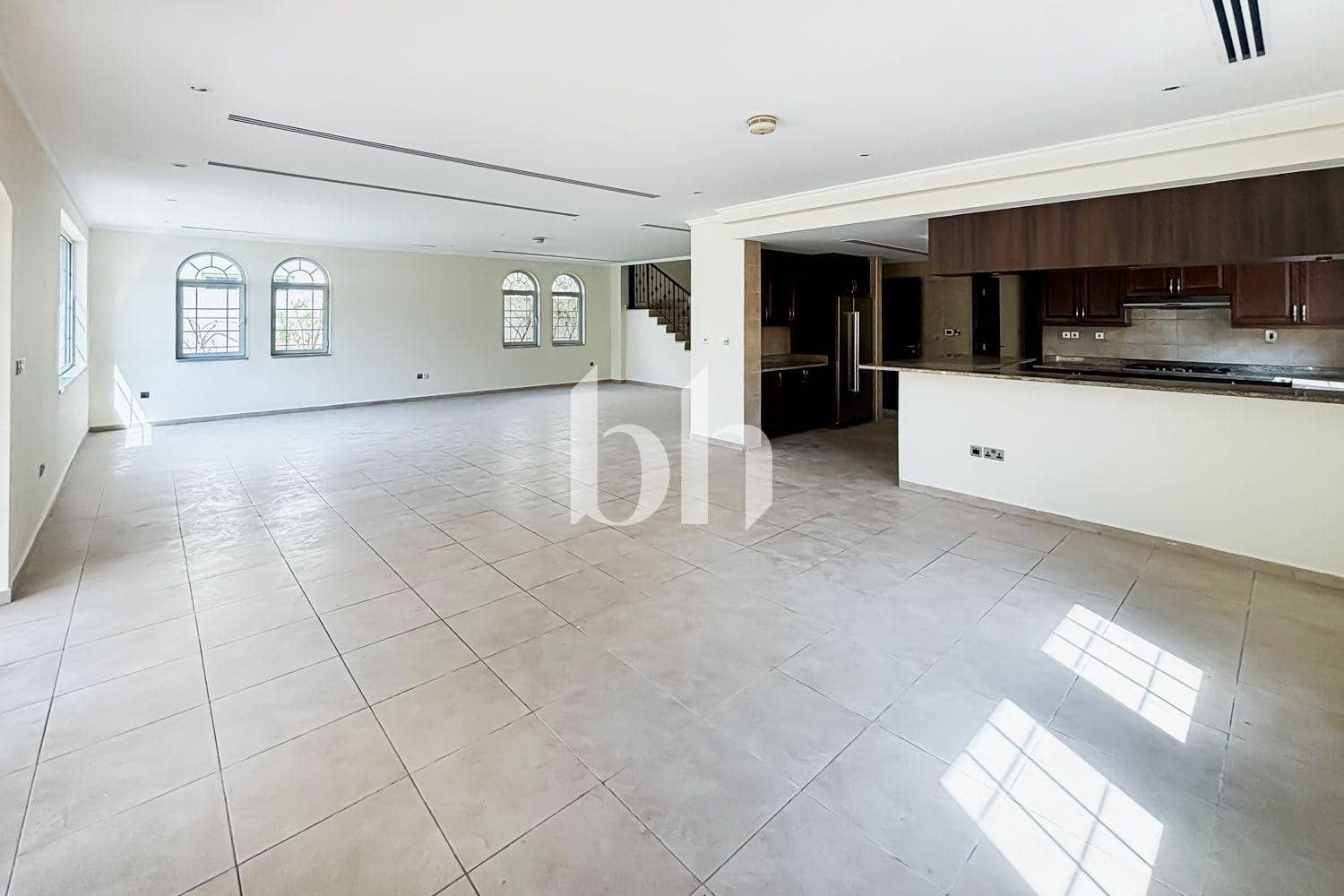 4 Bedroom Villa in Legacy Large - photo 1