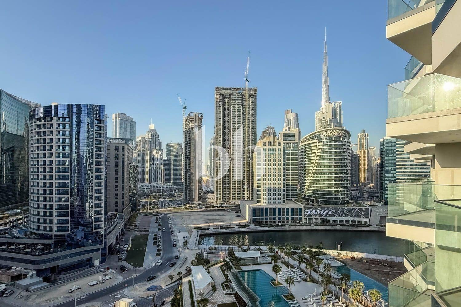 Studio Apartment in Peninsula Three