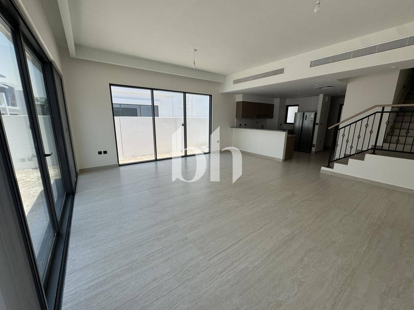 5 Bedroom Villa in Santorini 2