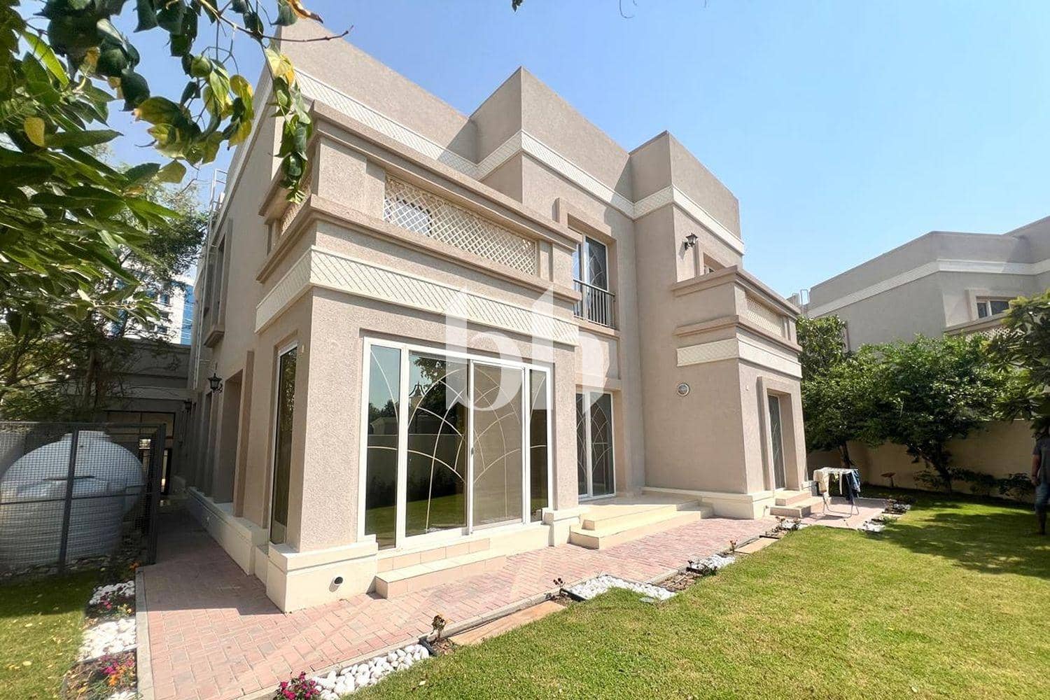5 Bedroom Villa in Cluster G