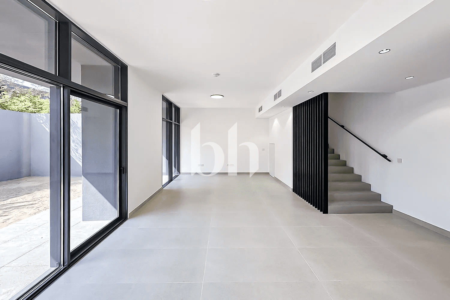 4 Bedroom Townhouse in Masaar Azalea - photo 2