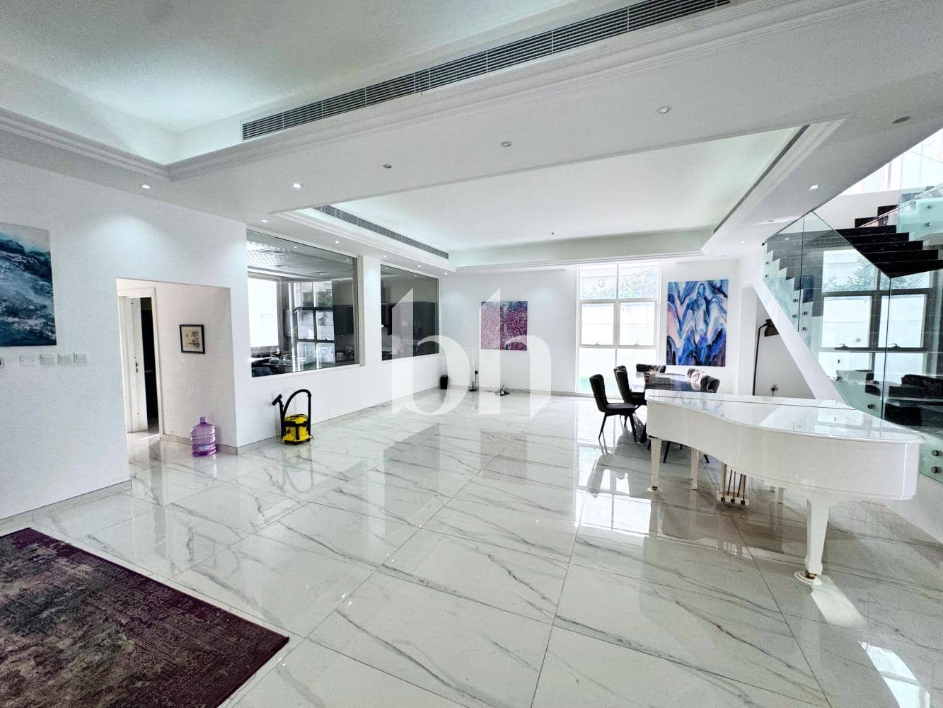 5 Bedroom Villa in Al Barsha South 2 - photo 1