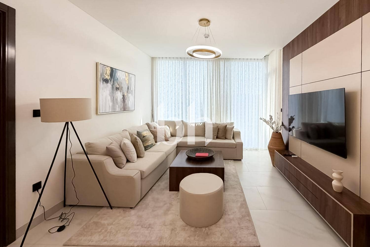 3 Bedroom Apartment in The Crest Tower D - photo 1