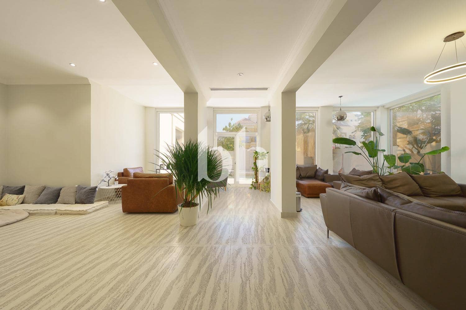 5 Bedroom Villa in Courtyard CP6 - photo 2