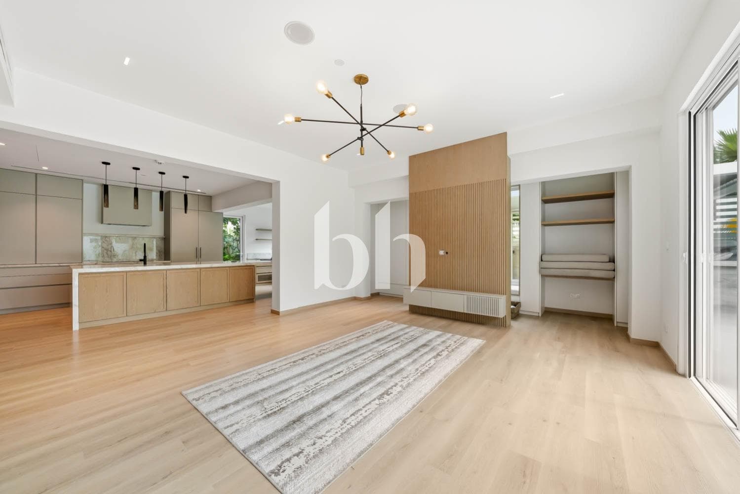 4 Bedrooms Villa in Savannah 1 - photo 1