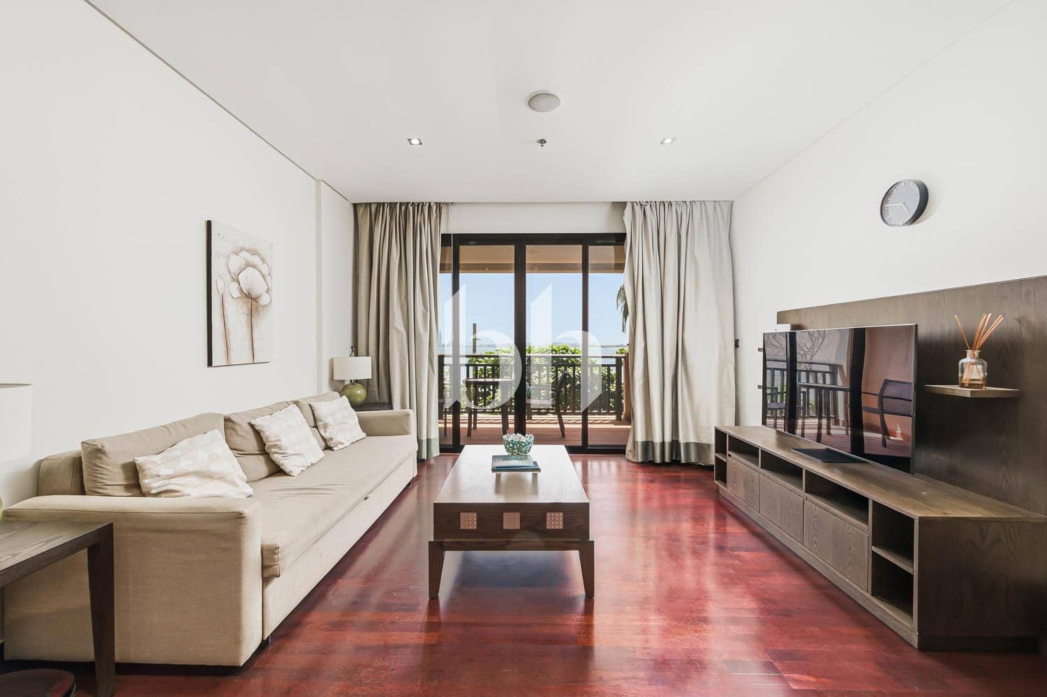 1 Bedroom Apartment in Royal Amwaj Residence South