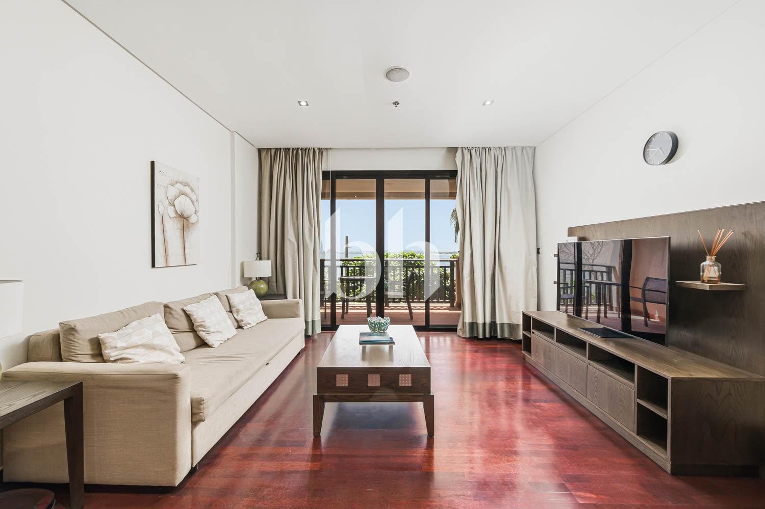 1 Bedroom Apartment in Royal Amwaj Residence South