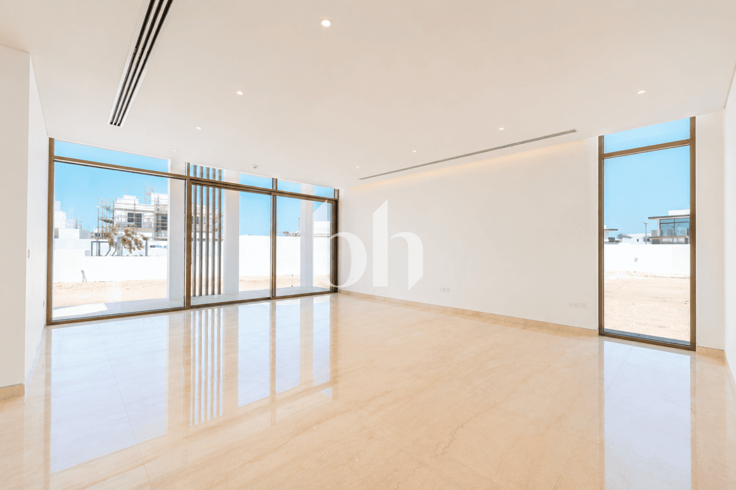 5 Bedroom Villa in Nad Al Dhabi - photo 2