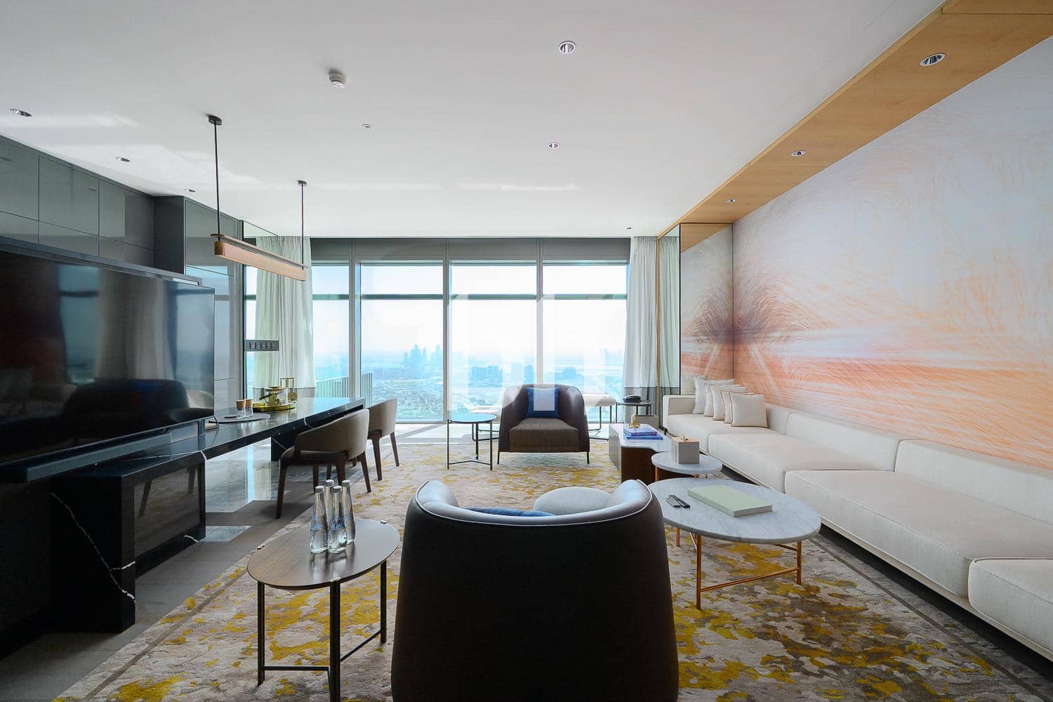 1 Bedroom Apartment in One Za'abeel Tower - photo 1