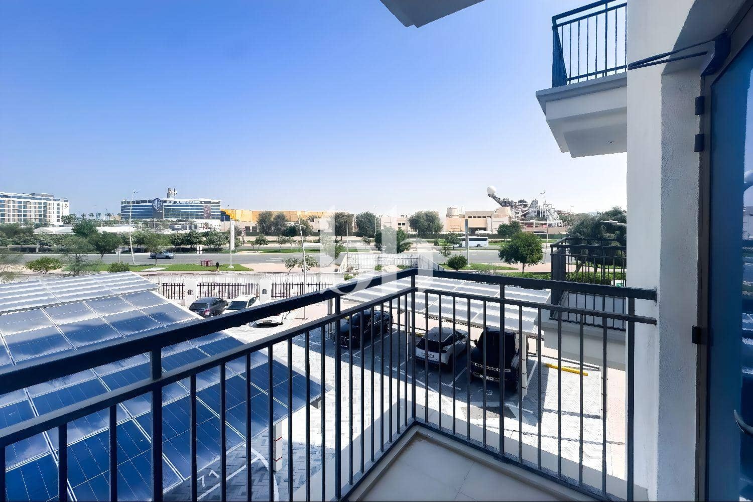 Studio Apartment in Yas Golf Collection H - photo 1