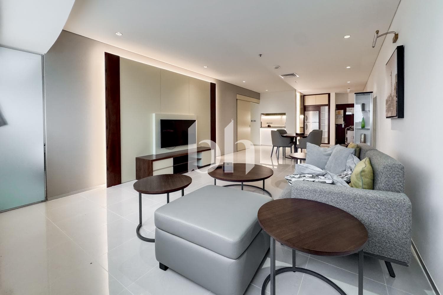 2 Bedroom Apartment in Park Place Tower