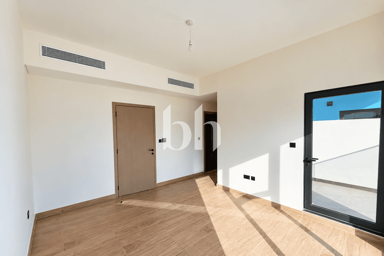 5 Bedroom Villa in Santorini 2 - photo 1