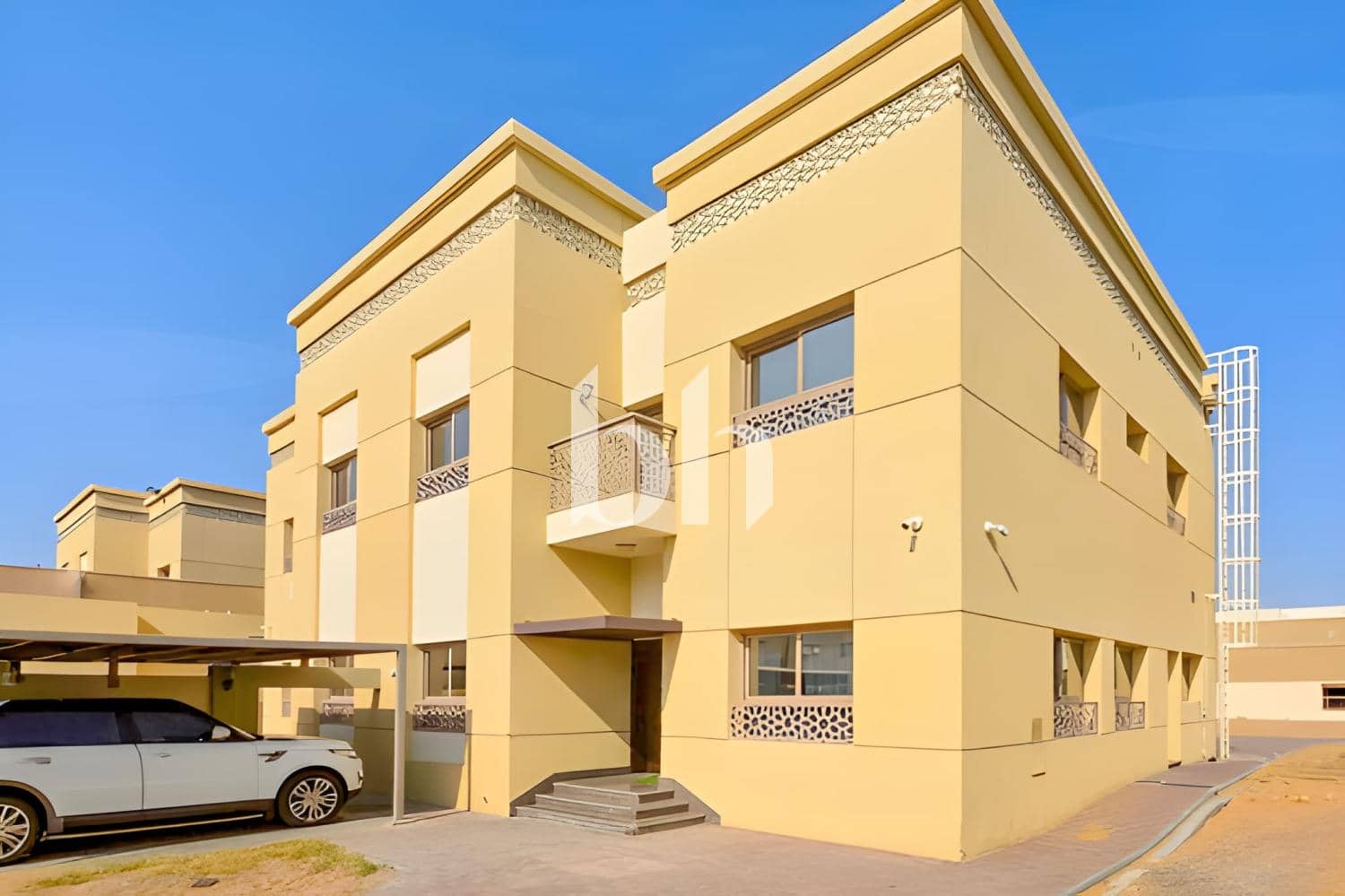 10 Bedroom Villa in Shoumous Residential Complex - photo 1