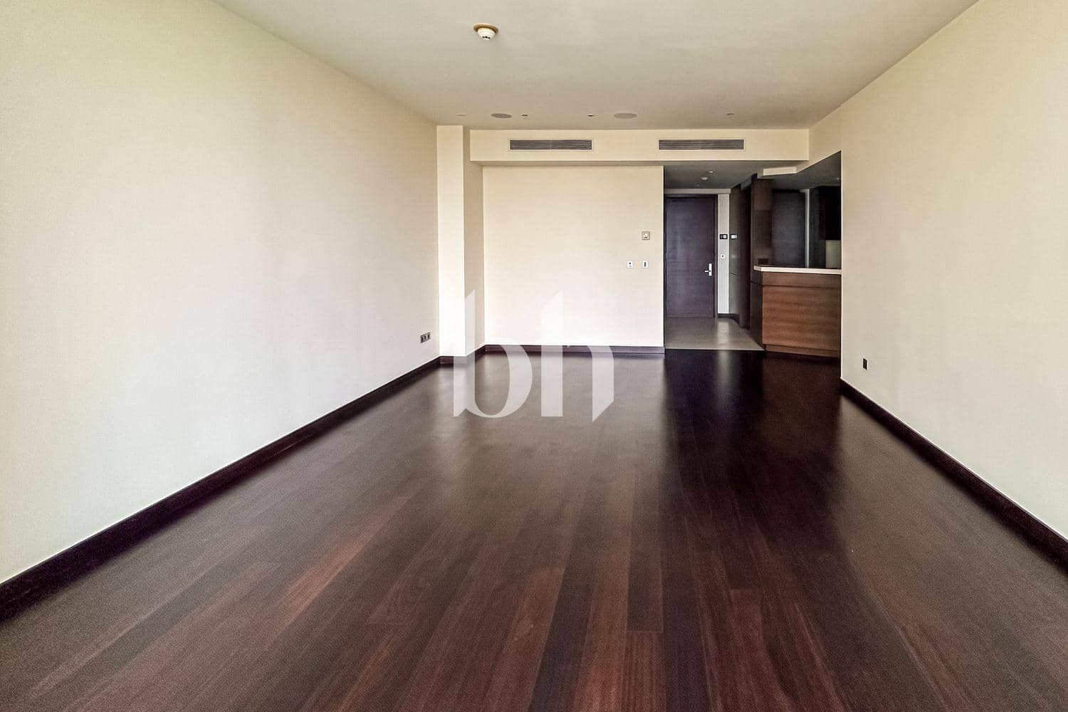 1 Bedroom Apartment in Burj Khalifa - photo 2