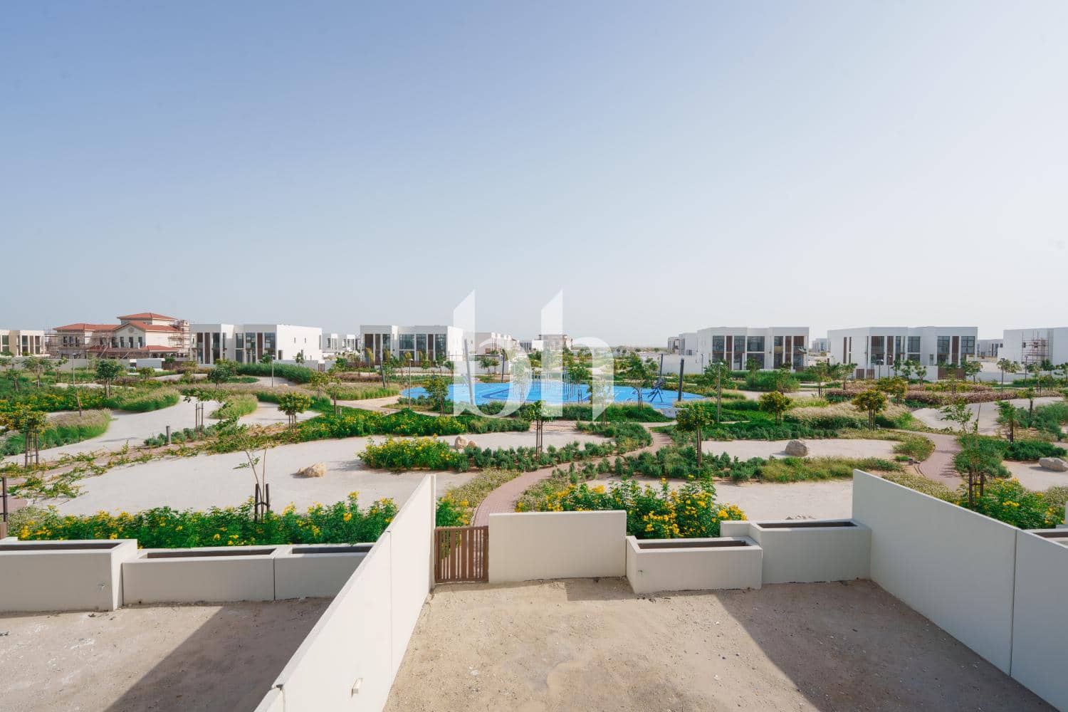 3 Bedroom Townhouse in Souk Al Jubail - photo 1