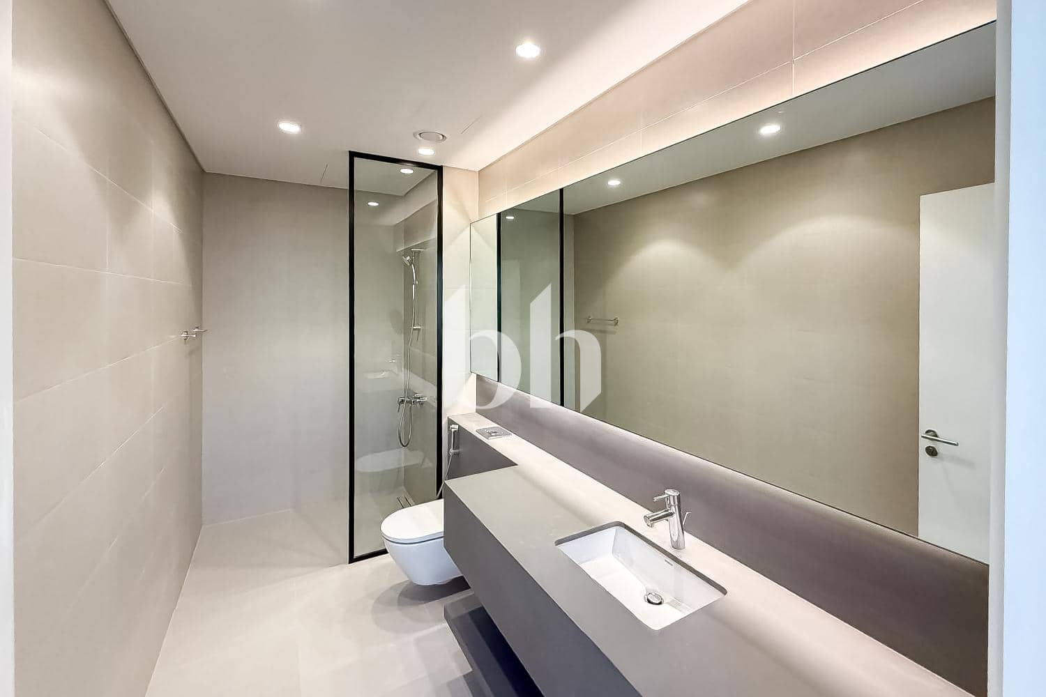 5 Bedroom Villa in Azalea - photo 2