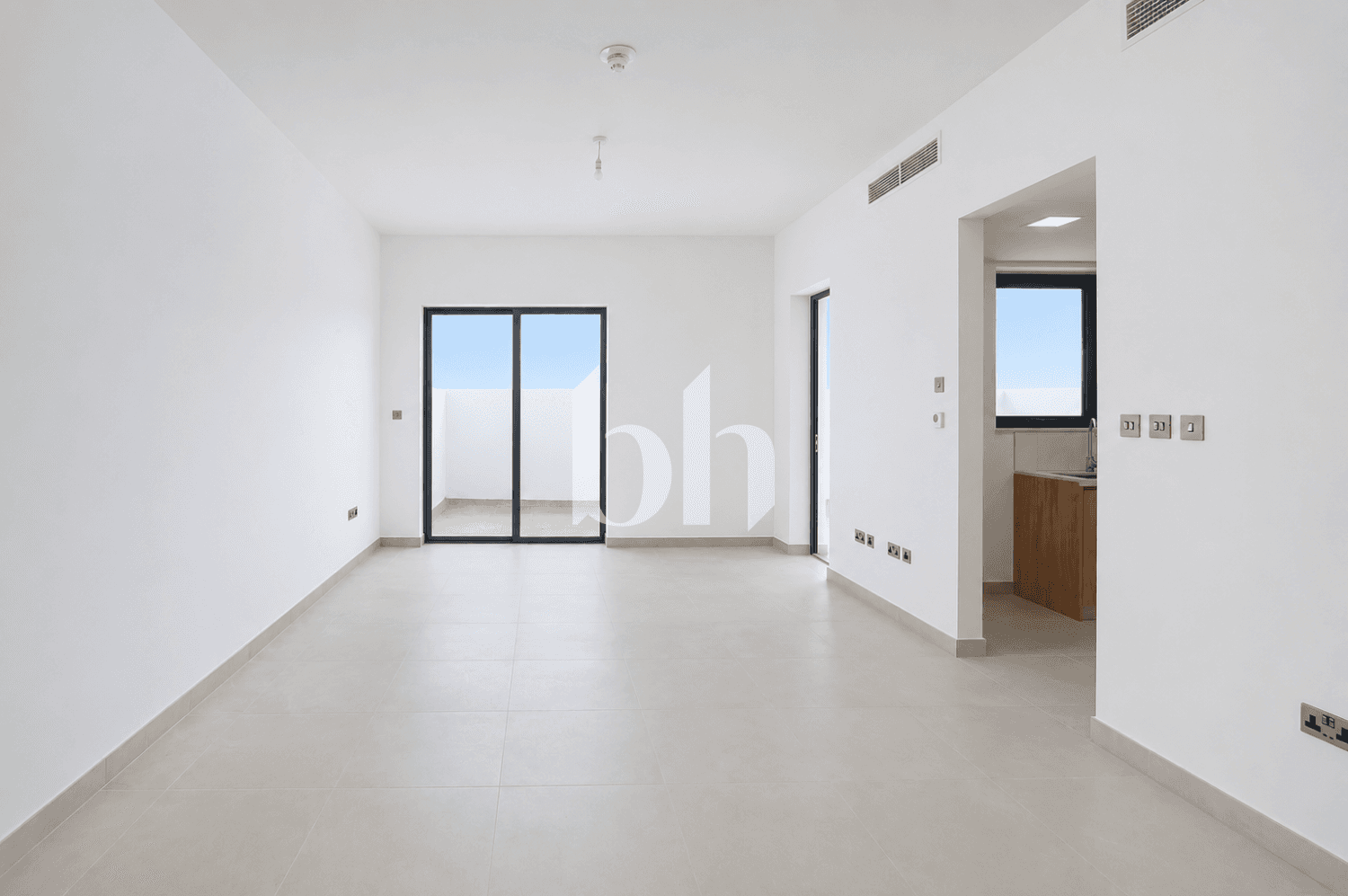 3 Bedroom Townhouse in Noya Viva - photo 1