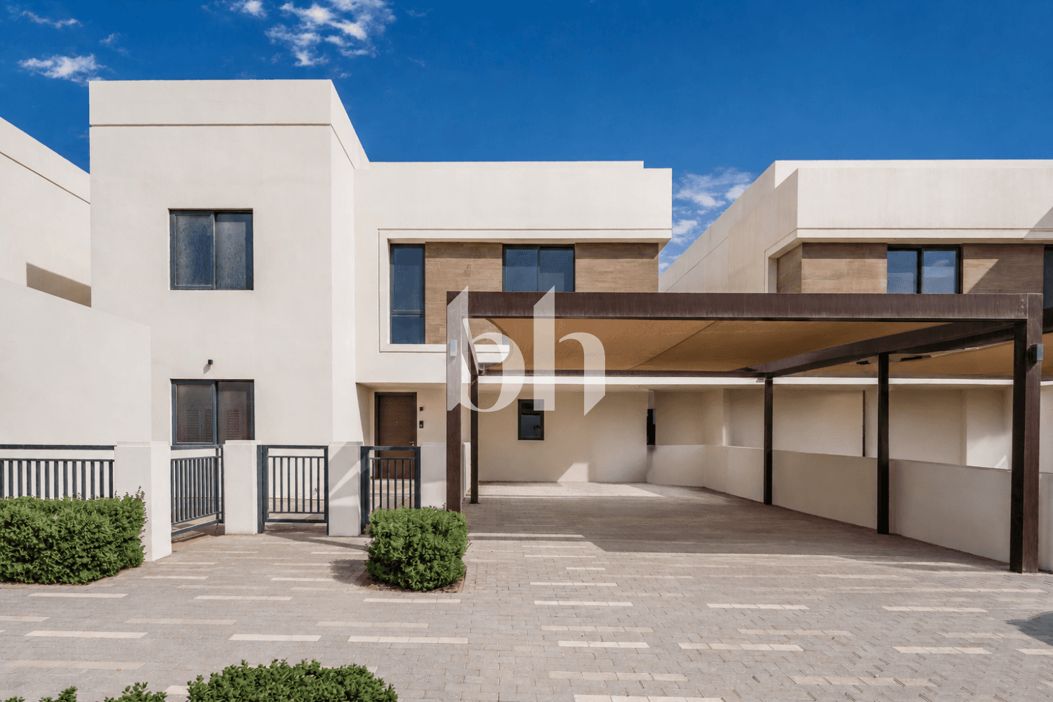 5 Bedroom Villa in Noya Luma