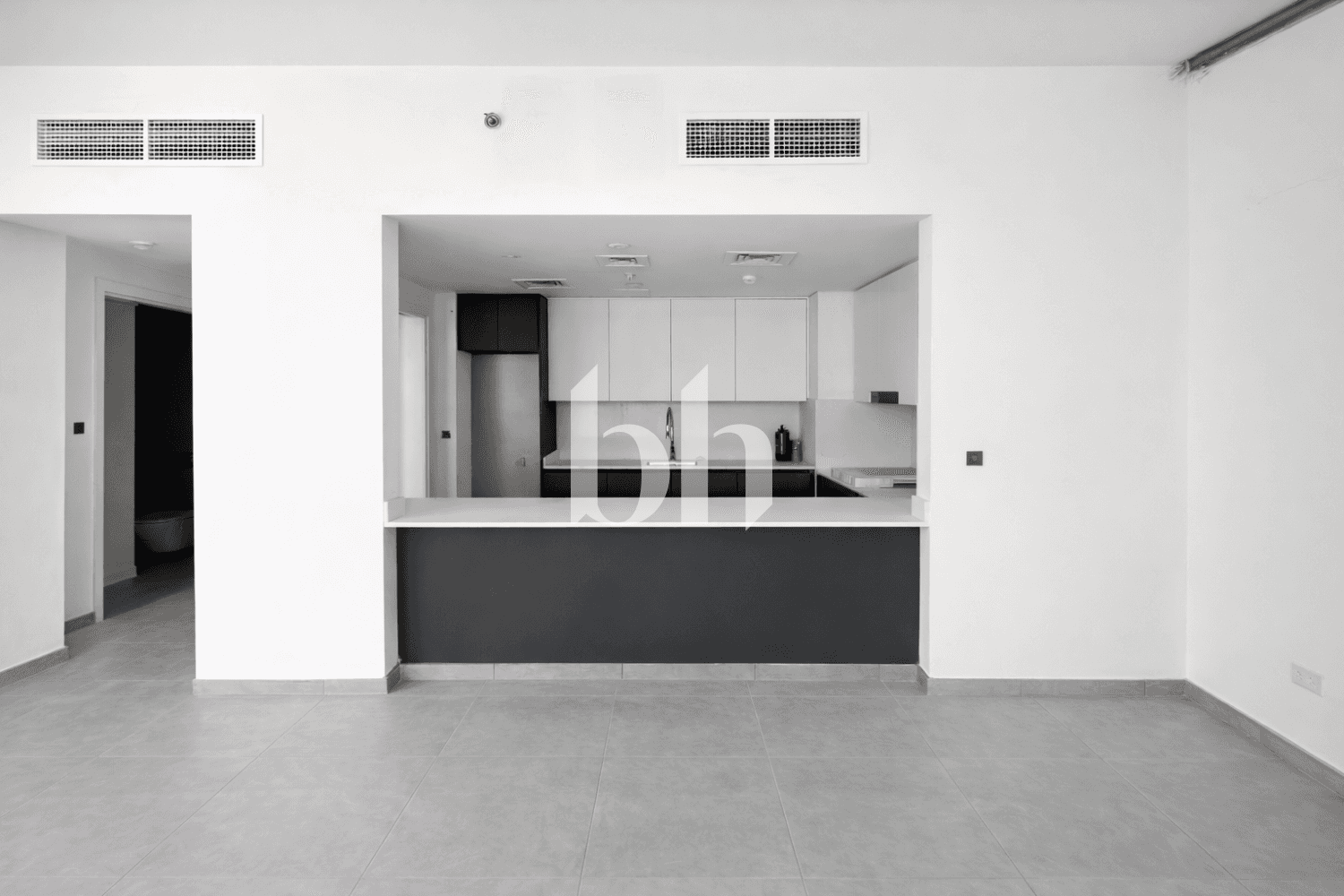 1 Bedroom Apartment in Nasaq 4