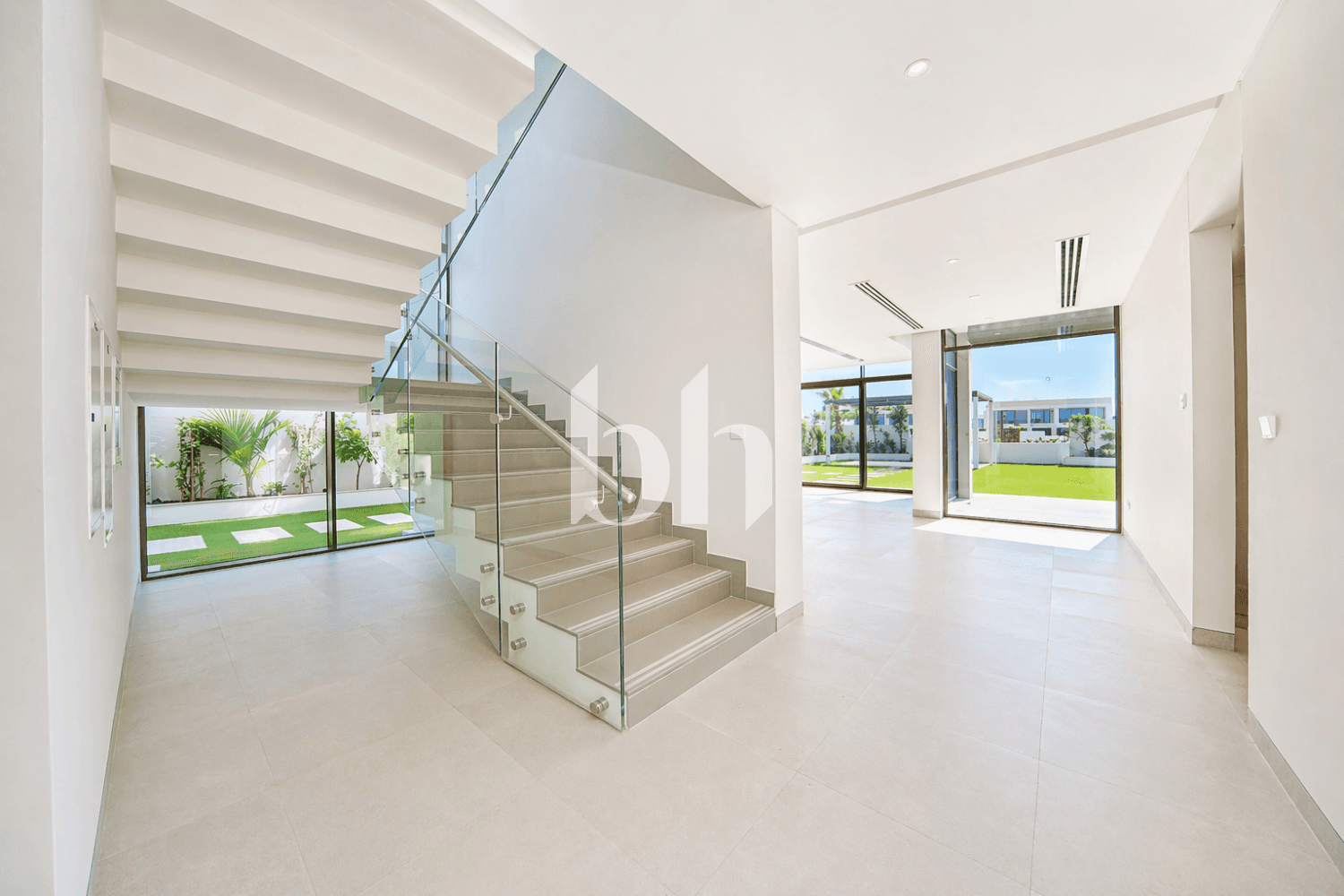 4 Bedroom Villa in Ain Al Maha - photo 2
