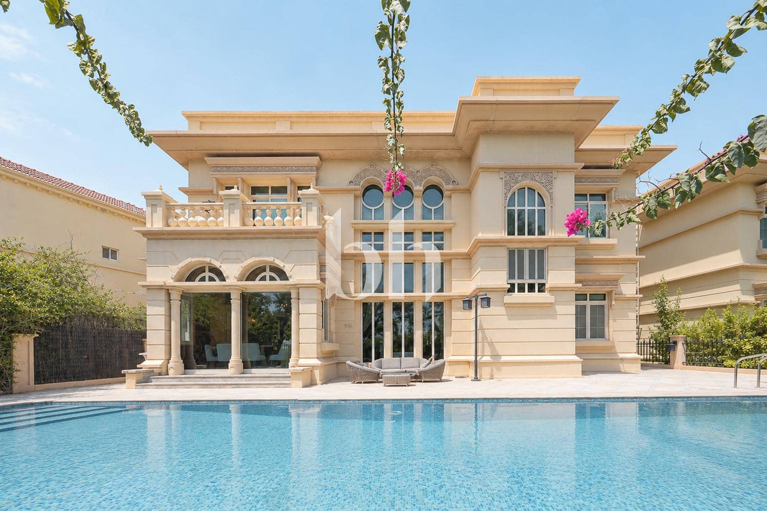 4 Bedroom Villa in Garden Hall - photo 1