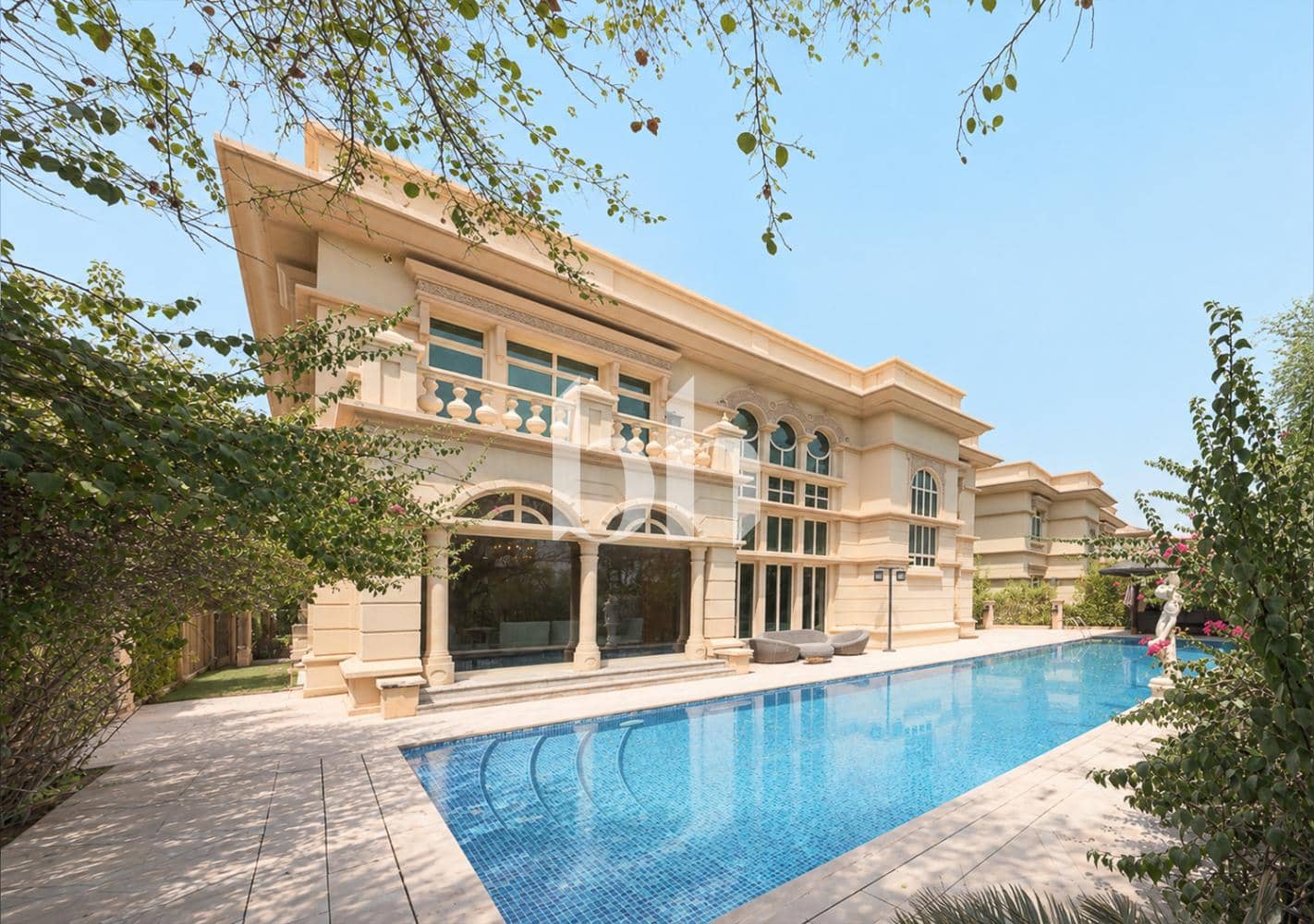 4 Bedroom Villa in Garden Hall