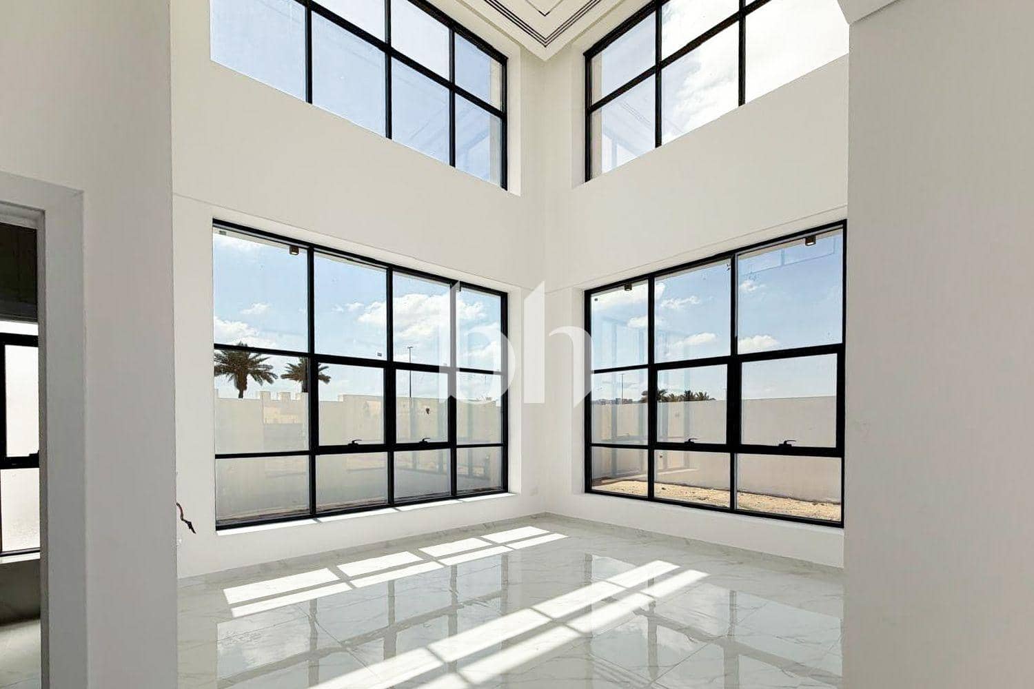 3 Bedroom Villa in Madinat Hind 3 - photo 1