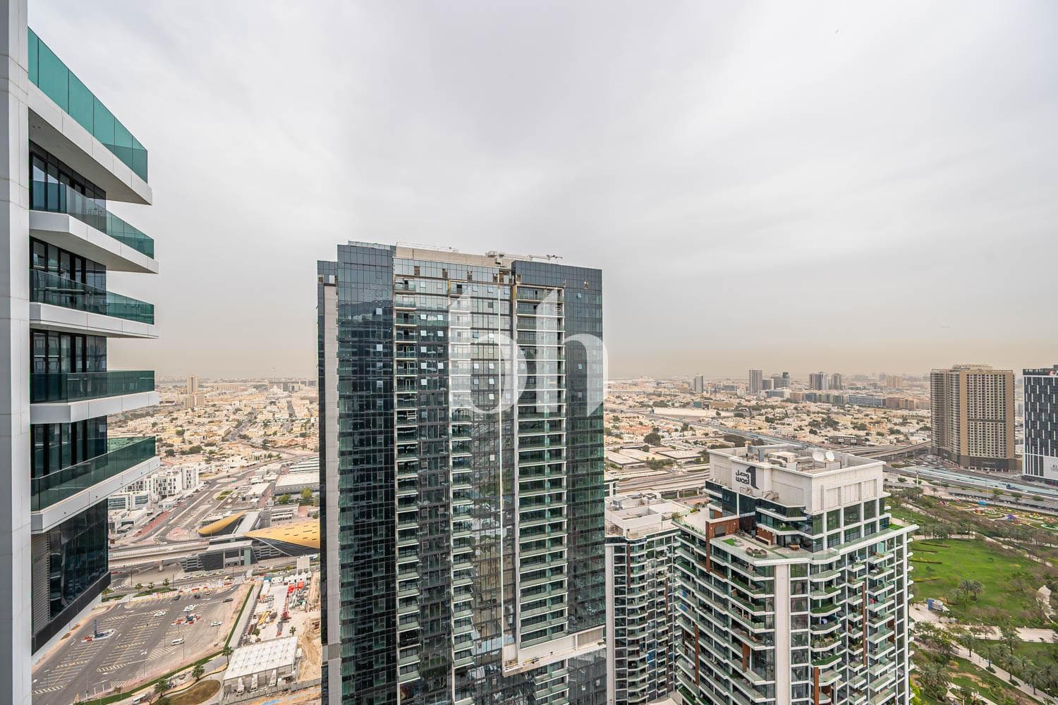 2 Bedrooms Apartment in 1 Residences - 2