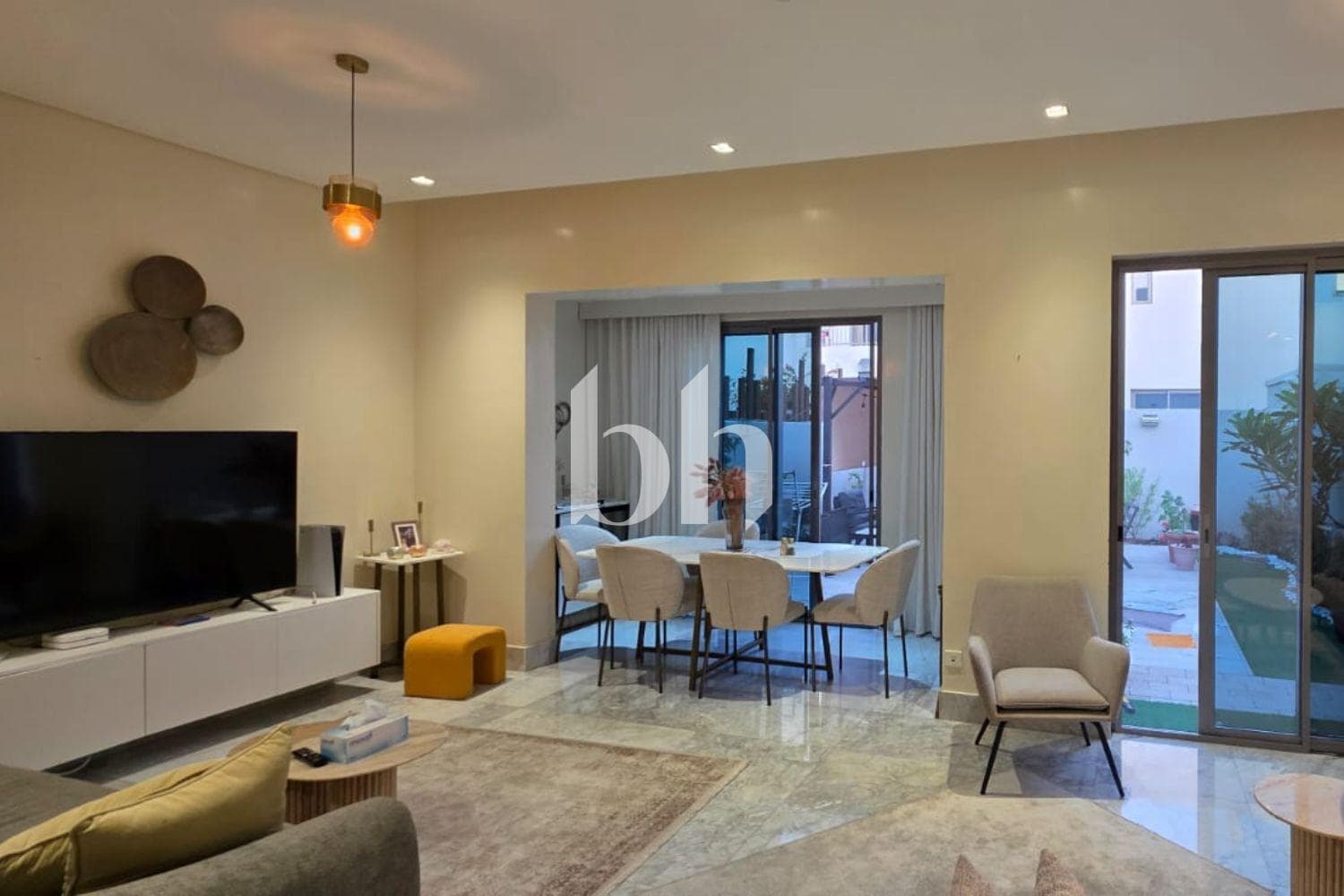3 Bedroom Townhouse in Al Zahia 4 - photo 2