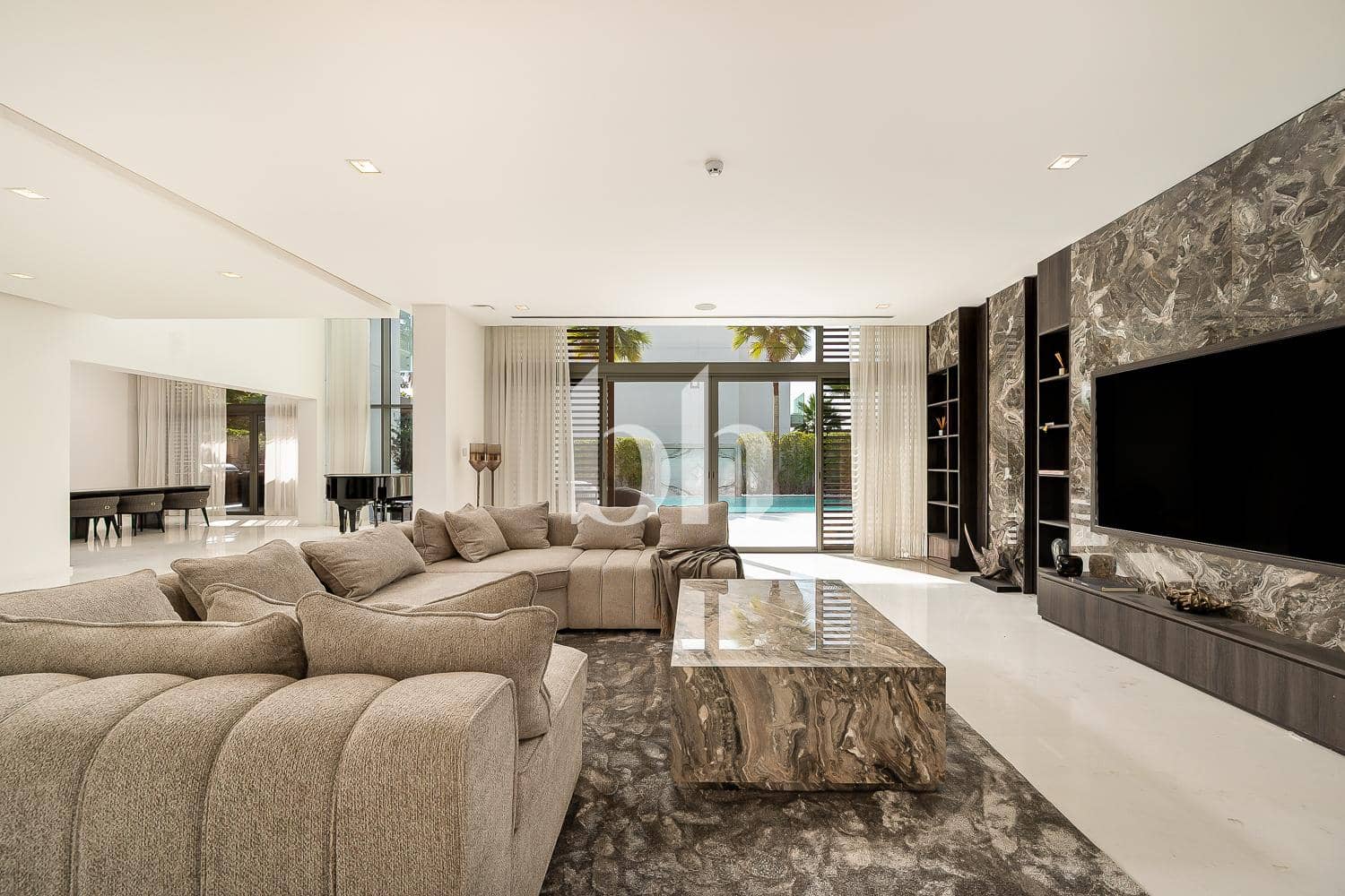 5 Bedroom Villa in District One Villas - photo 1