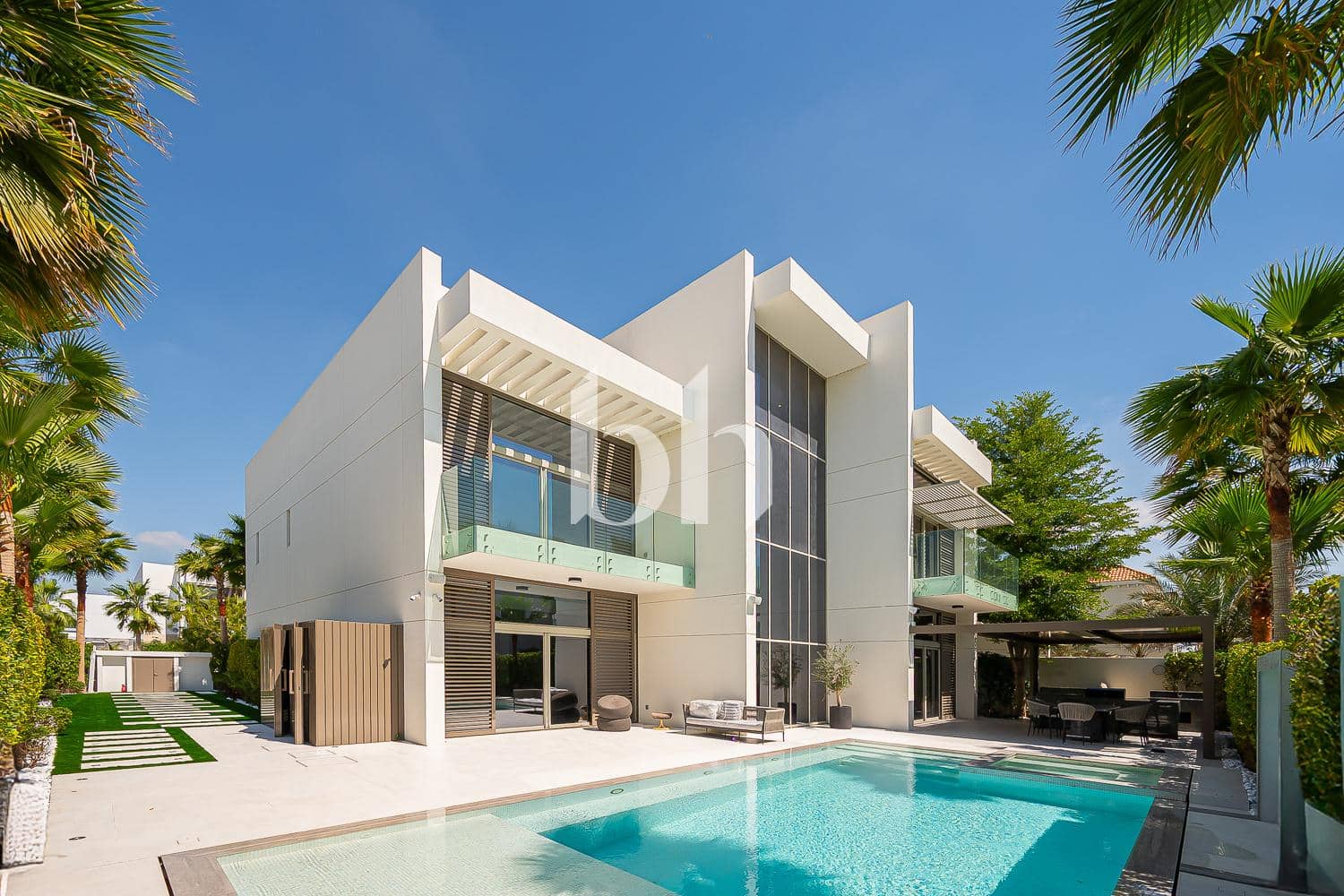 5 Bedroom Villa in District One Villas