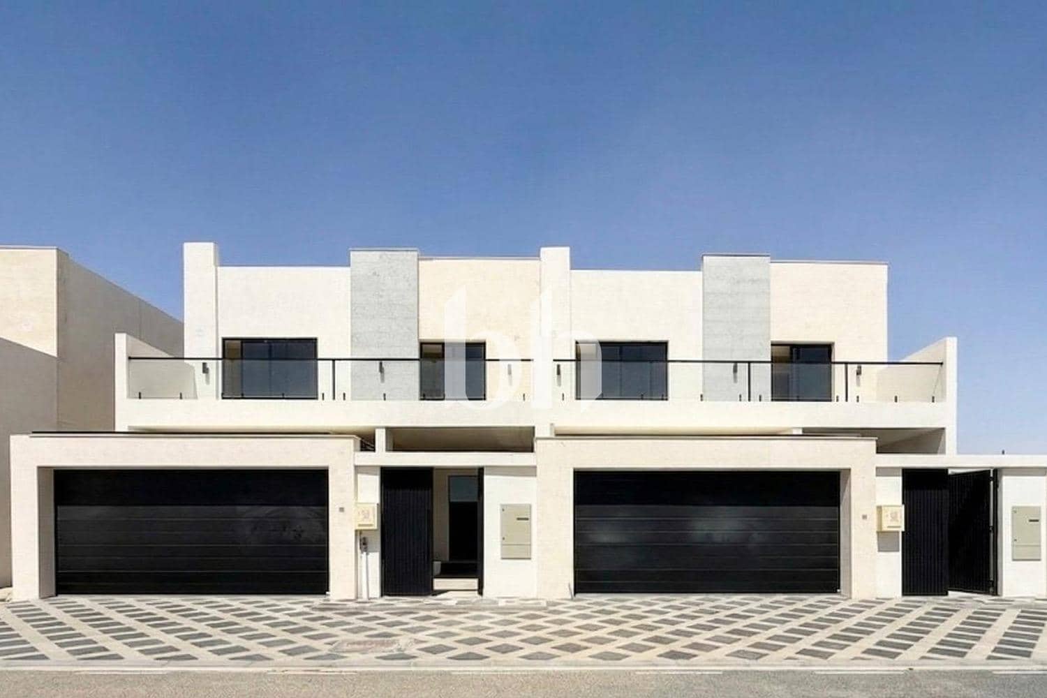5 Bedroom Townhouse in Tilal City