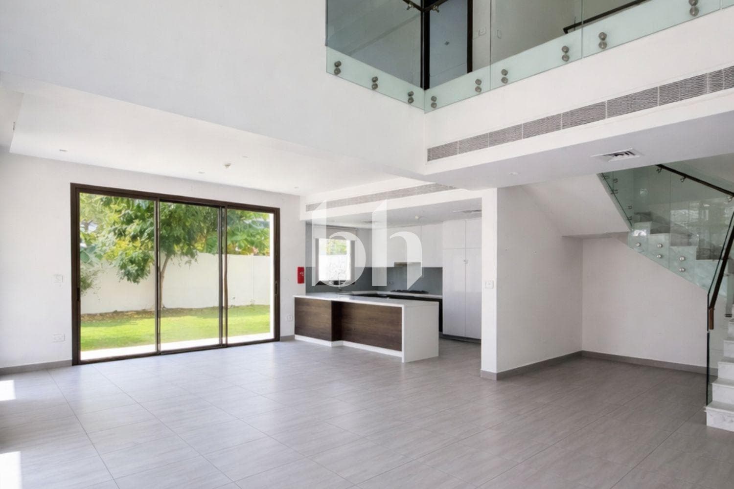 4 Bedrooms Villa in Redwoods - photo 2