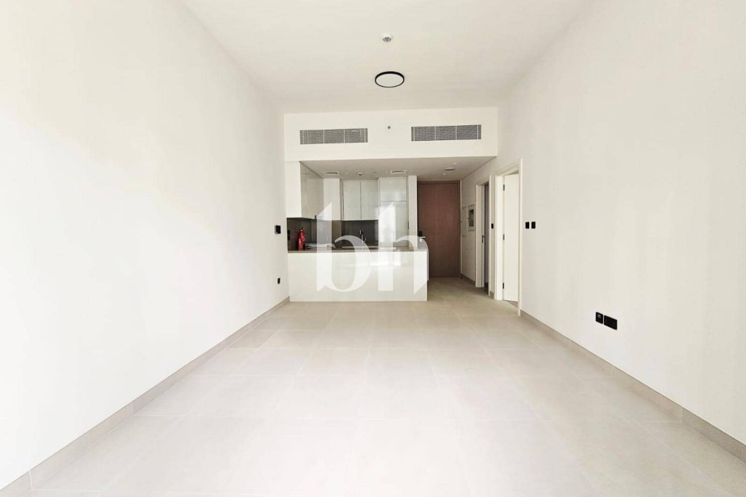 1 Bedroom Apartment in Vida Residences - photo 2