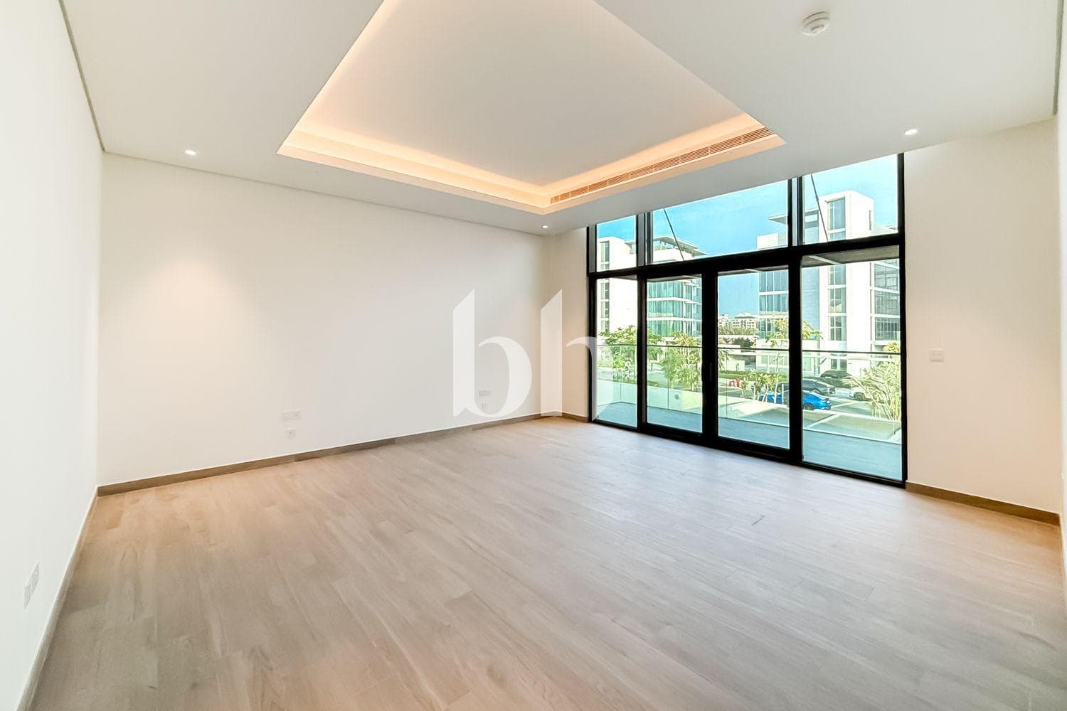 4 Bedroom Villa in District One Villas - photo 1