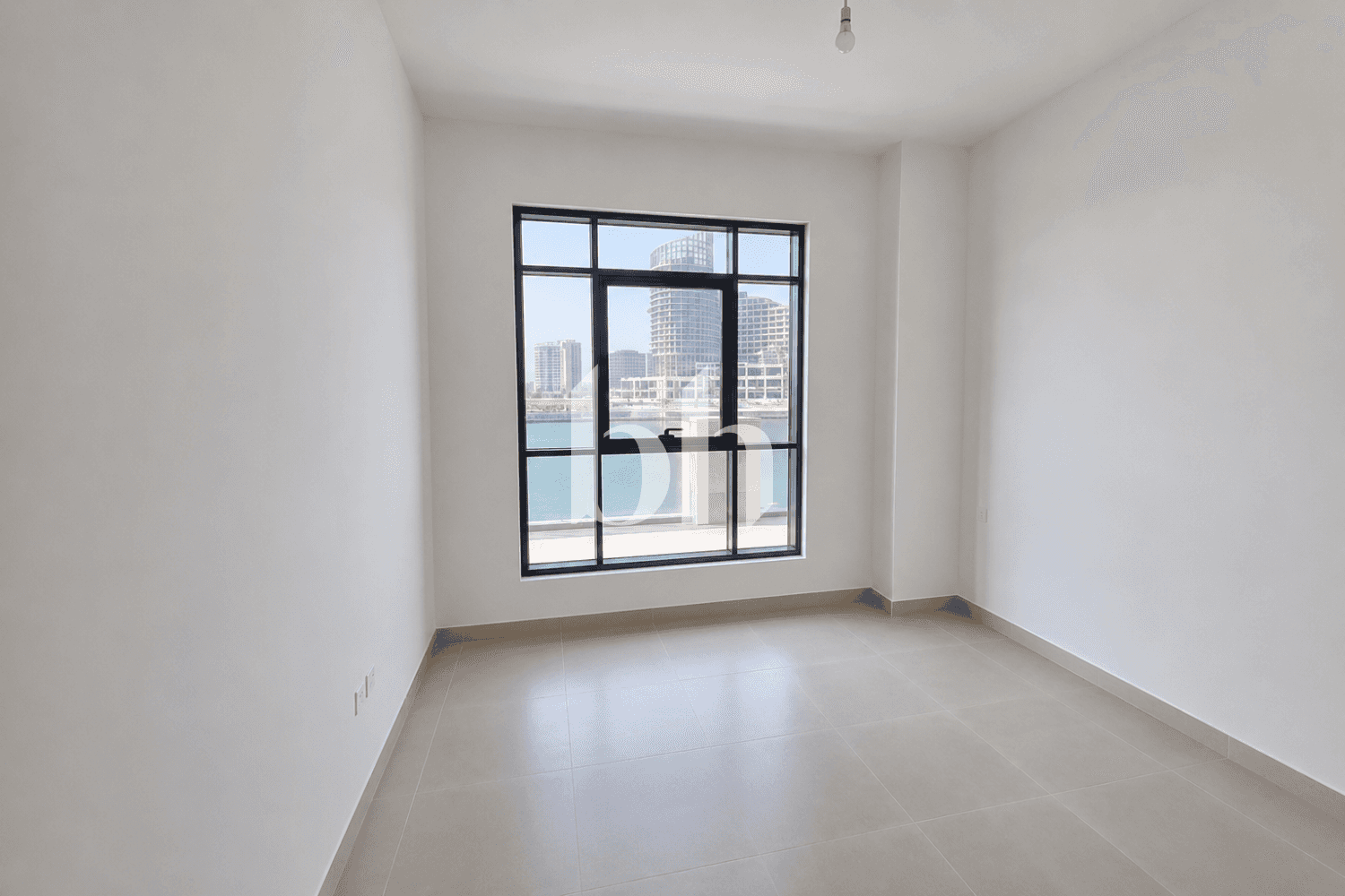 3 Bedroom Townhouse in Crystal Residences - photo 1