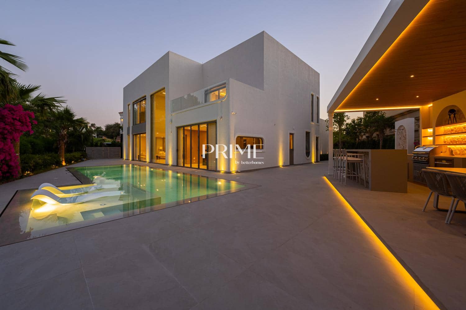 5 Bedroom Villa in Entertainment Foyer