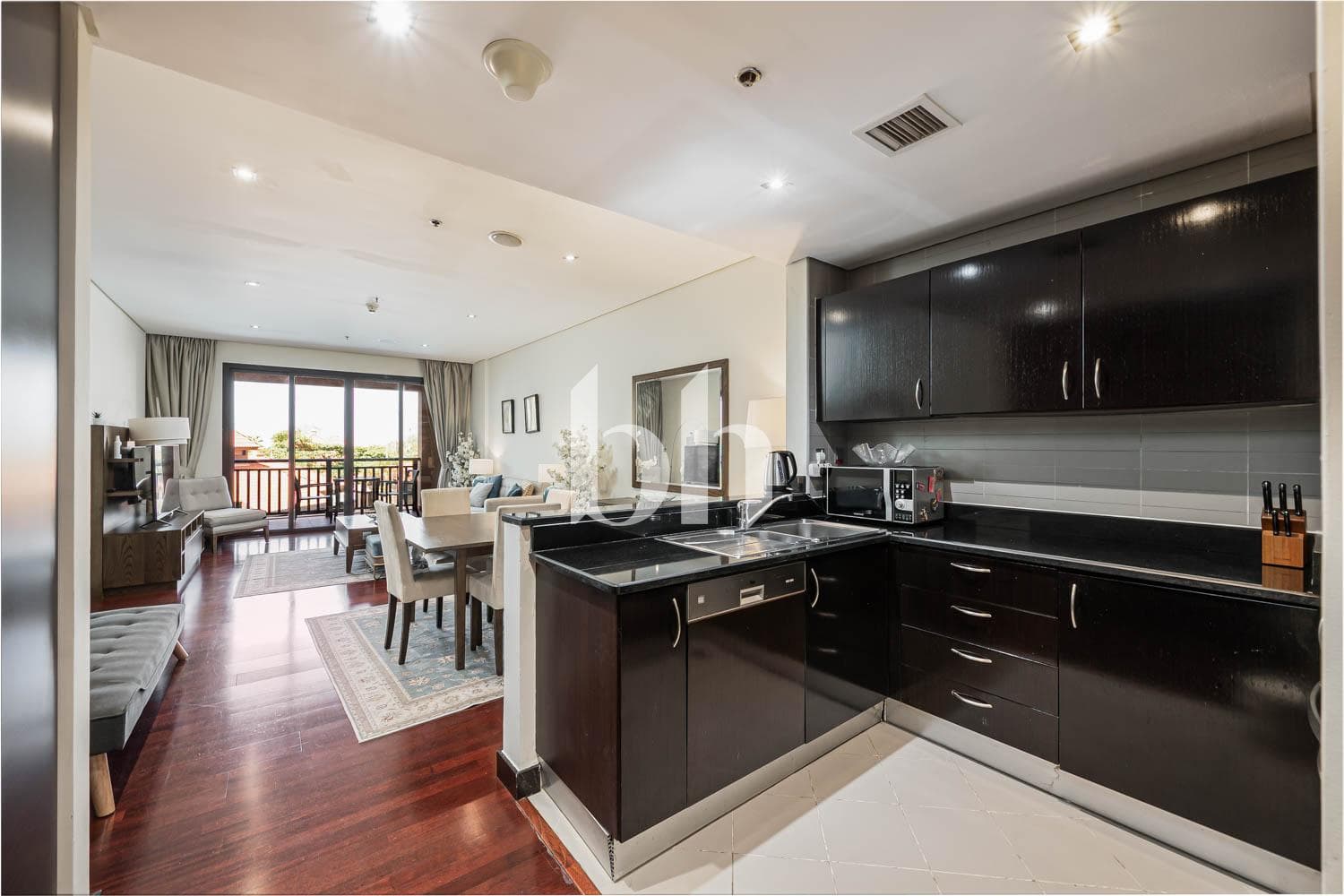 1 Bedroom Apartment in Royal Amwaj Residence South - photo 2