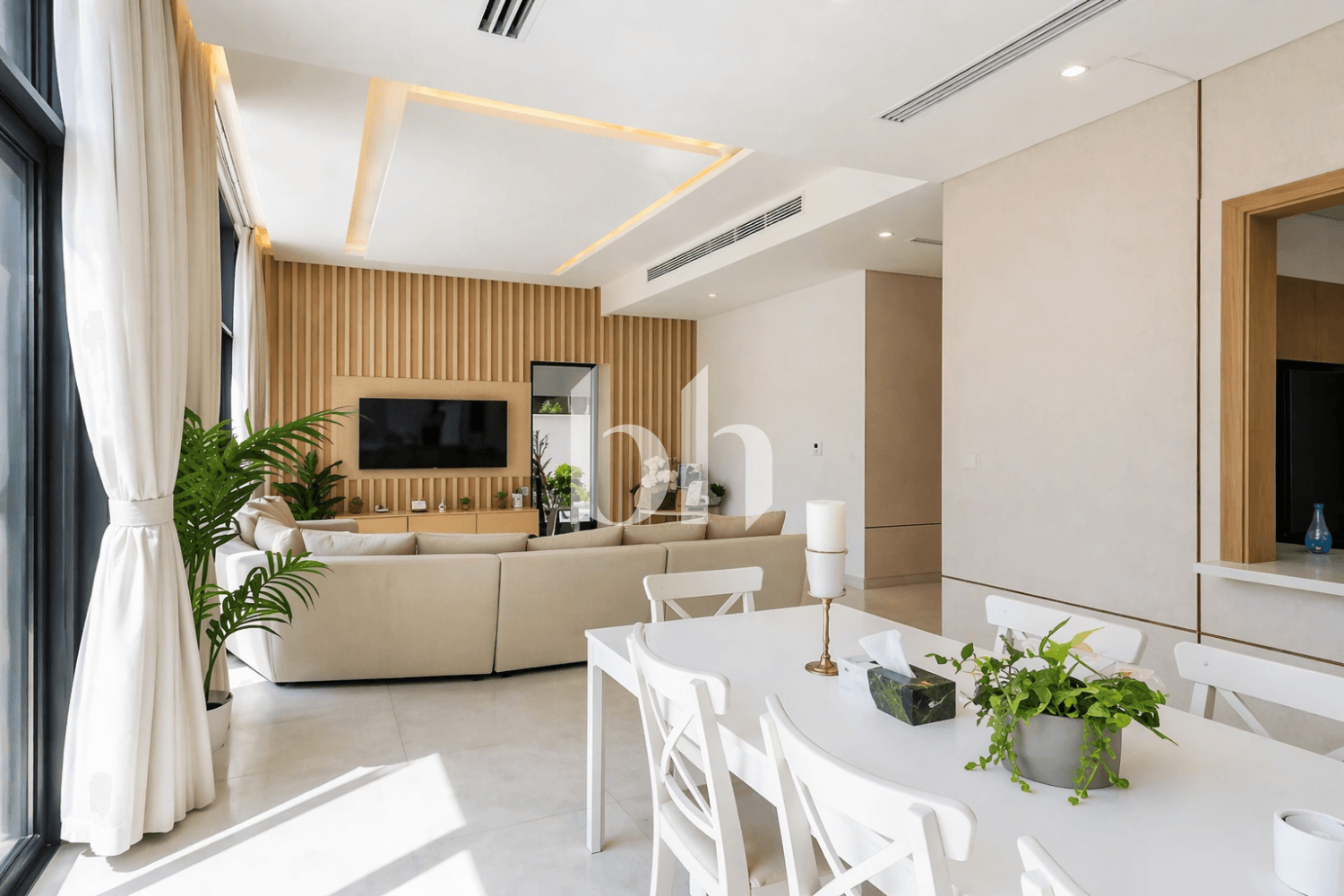 4 Bedrooms Villa in Murooj Al Furjan East - photo 1