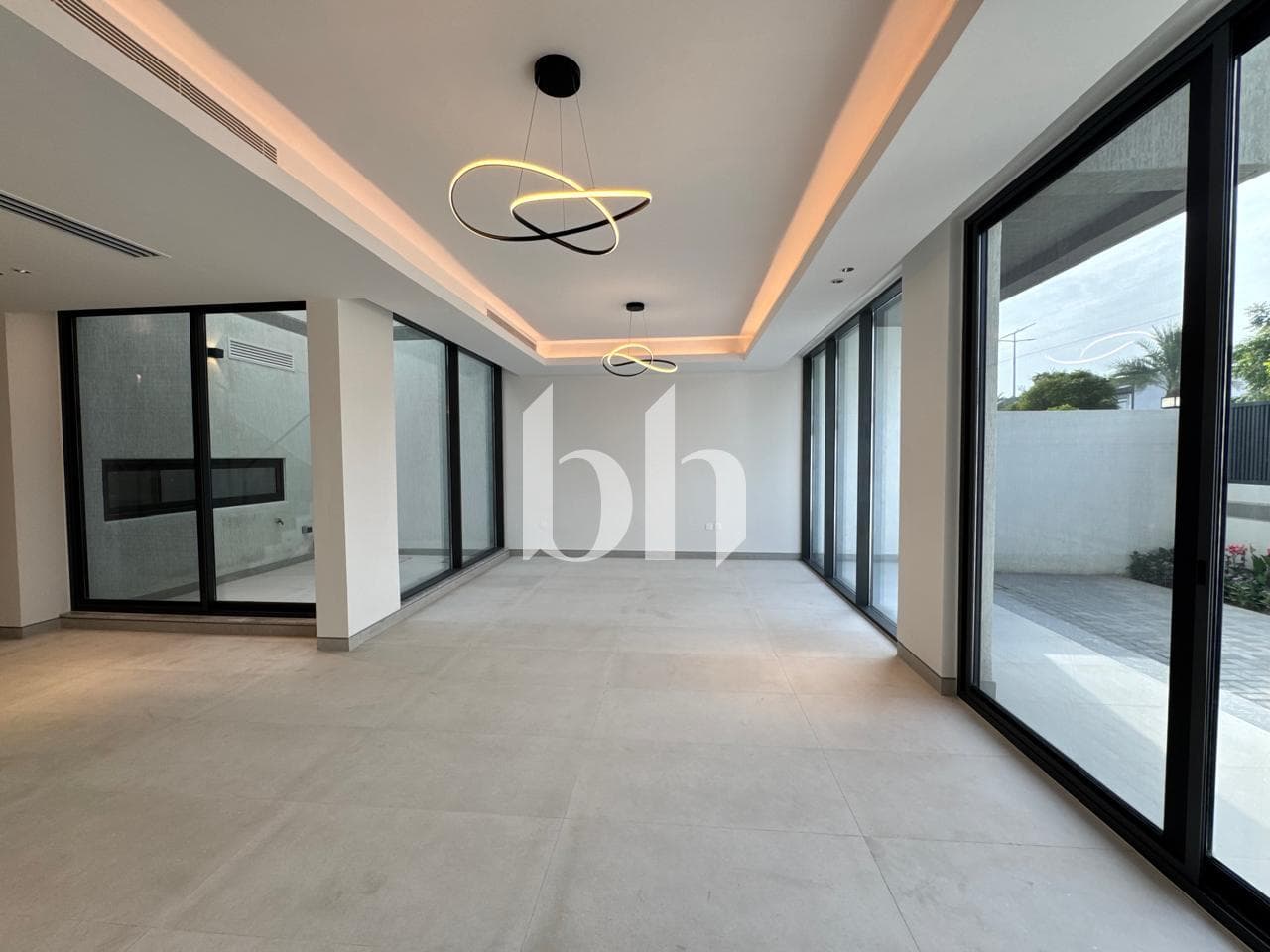 4 Bedroom Townhouse in Al Furjan West - photo 2