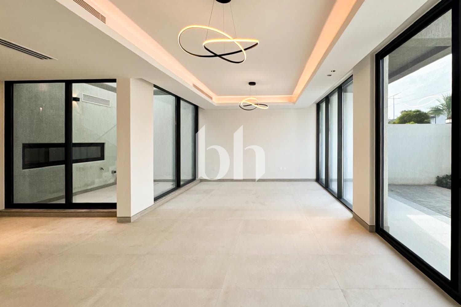4 Bedroom Townhouse in Al Furjan West - photo 1
