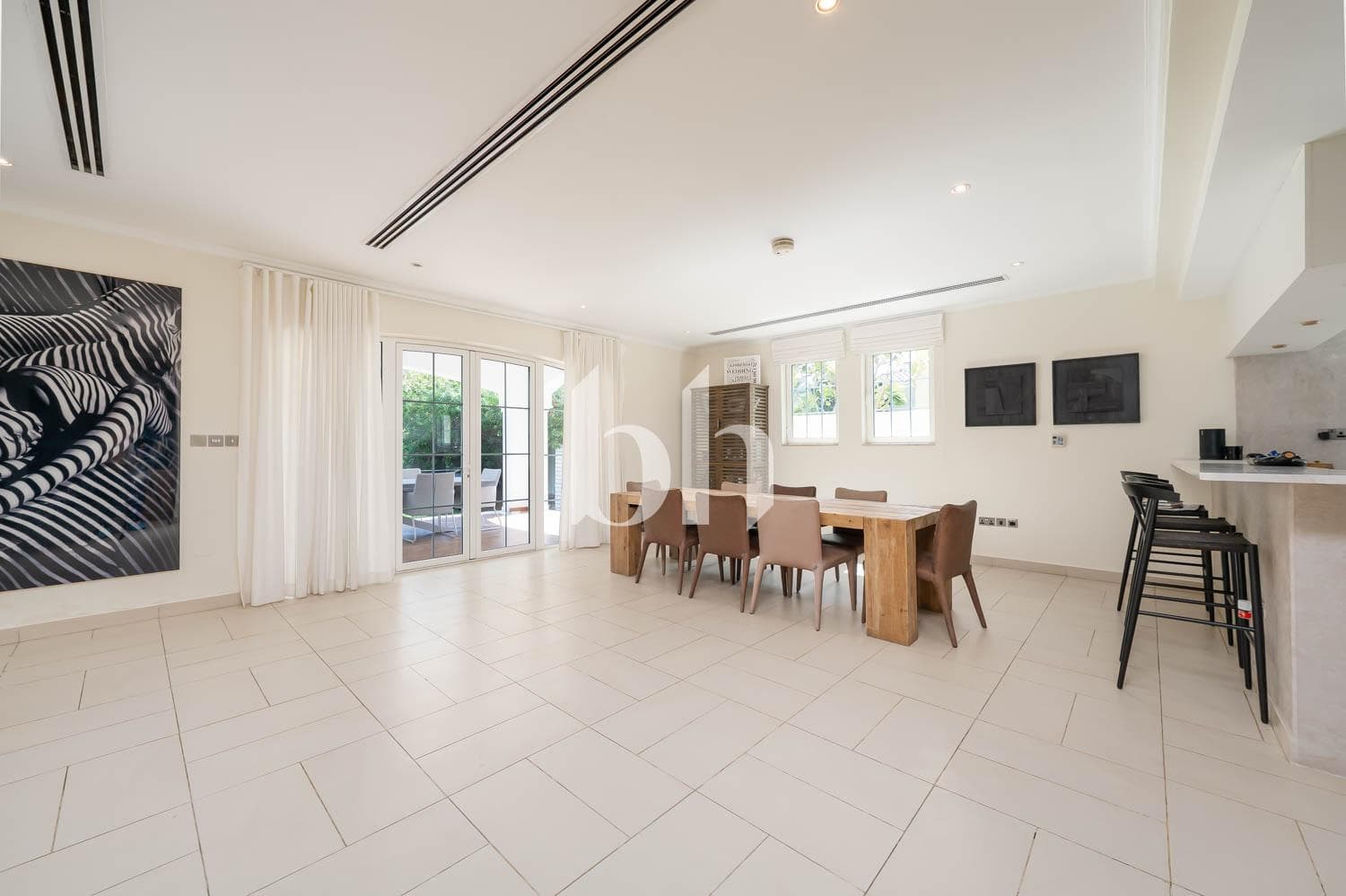 4 Bedroom Villa in Legacy Large - photo 2