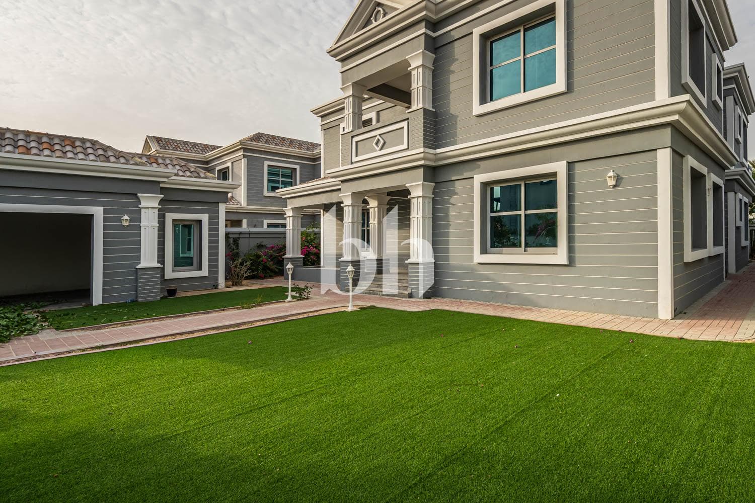 5 Bedroom Villa in Western Residence South