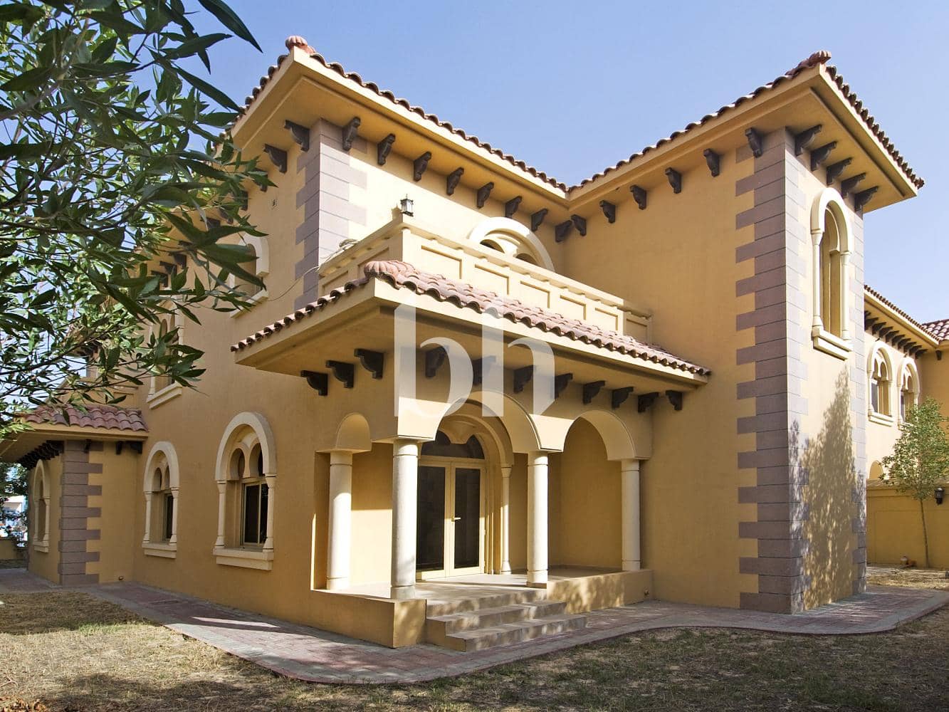 5 Bedroom Villa in Western Residence South