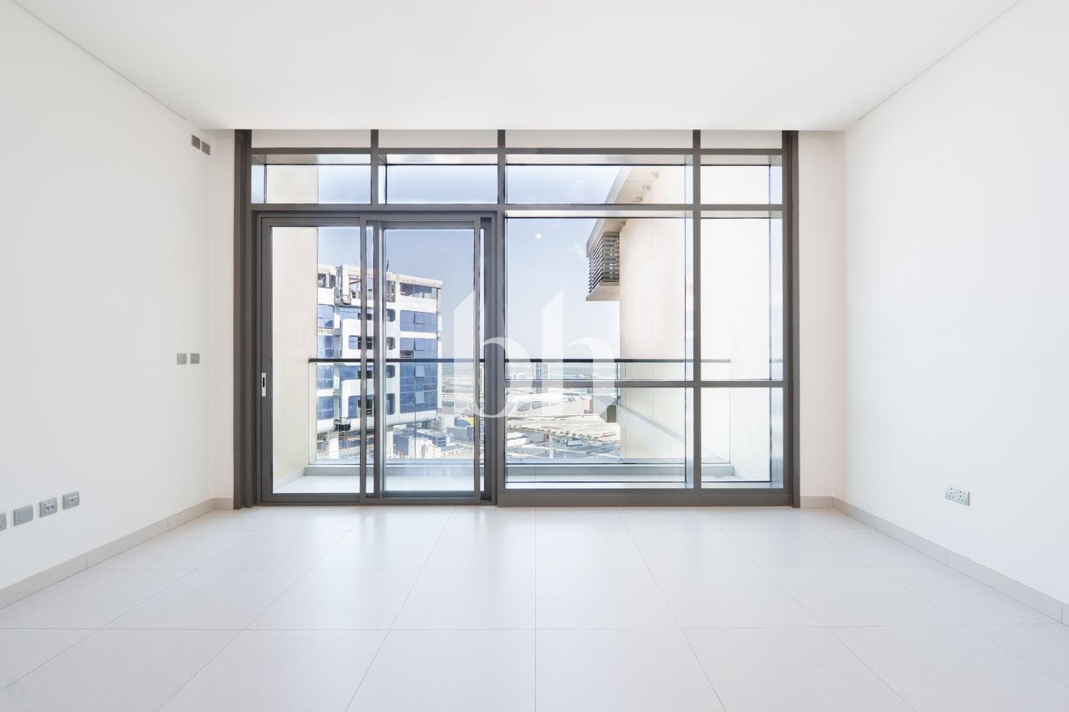 2 Bedroom Apartment in Canal Residence - photo 1