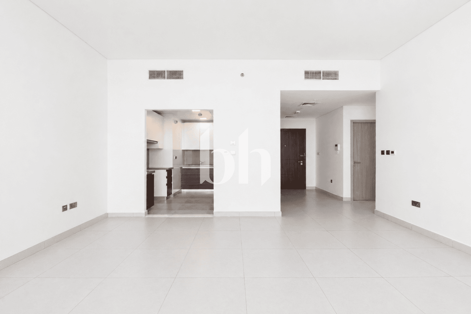 2 Bedroom Apartment in Canal Residence - photo 2