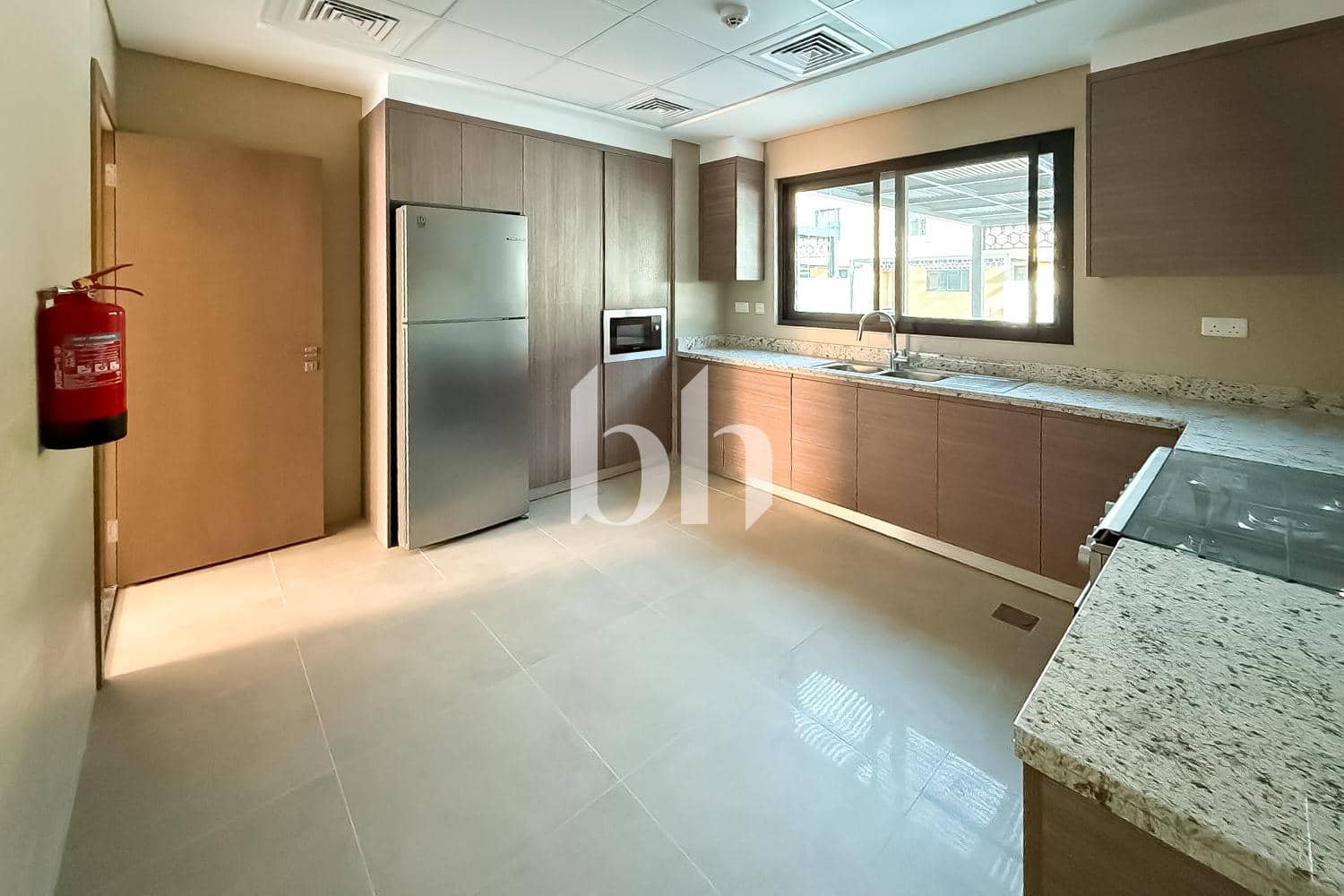 3 Bedroom Townhouse in Sharjah Sustainable City - photo 1