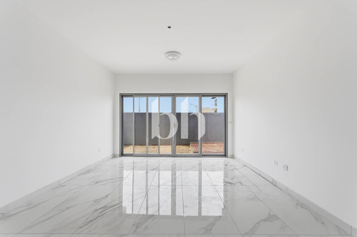 3 Bedroom Townhouse in Dubai Outlet Mall - photo 1