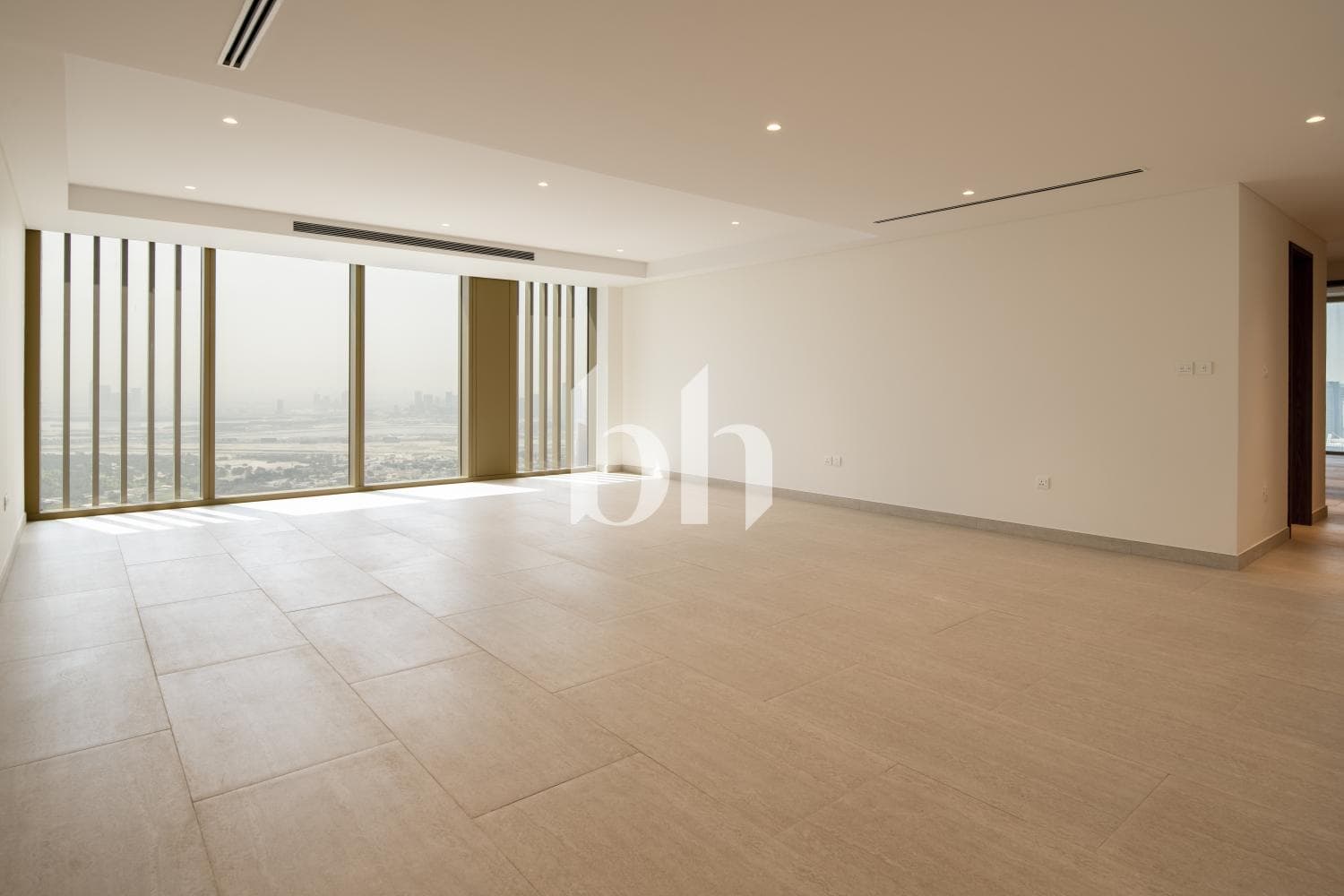 3 Bedroom Apartment in City Tower (New) - photo 1
