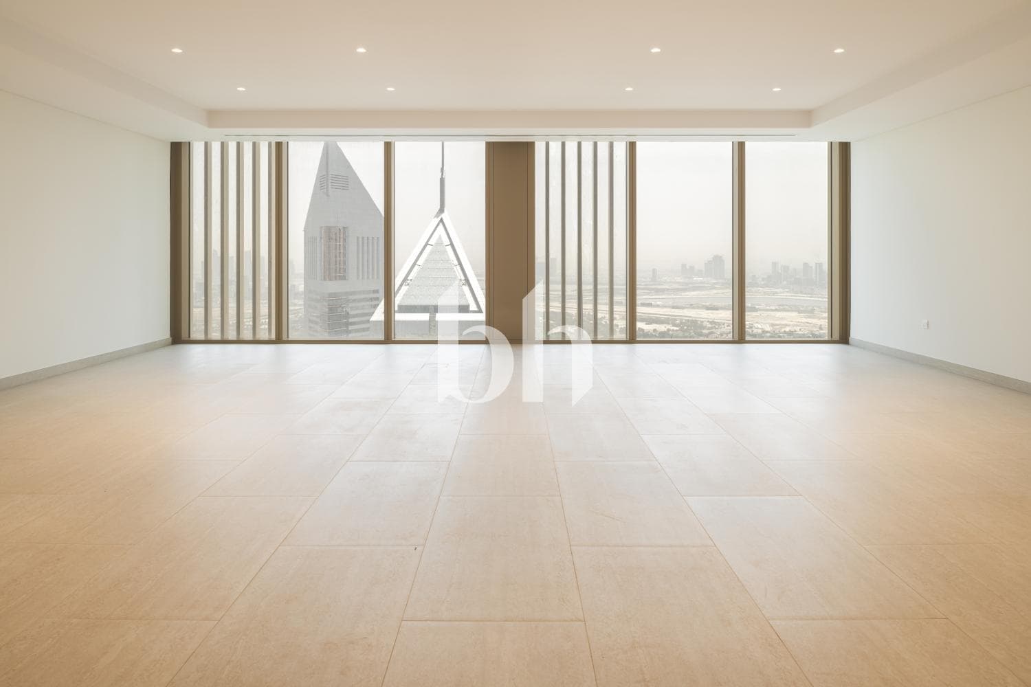 4 Bedroom Apartment in City Tower (New)